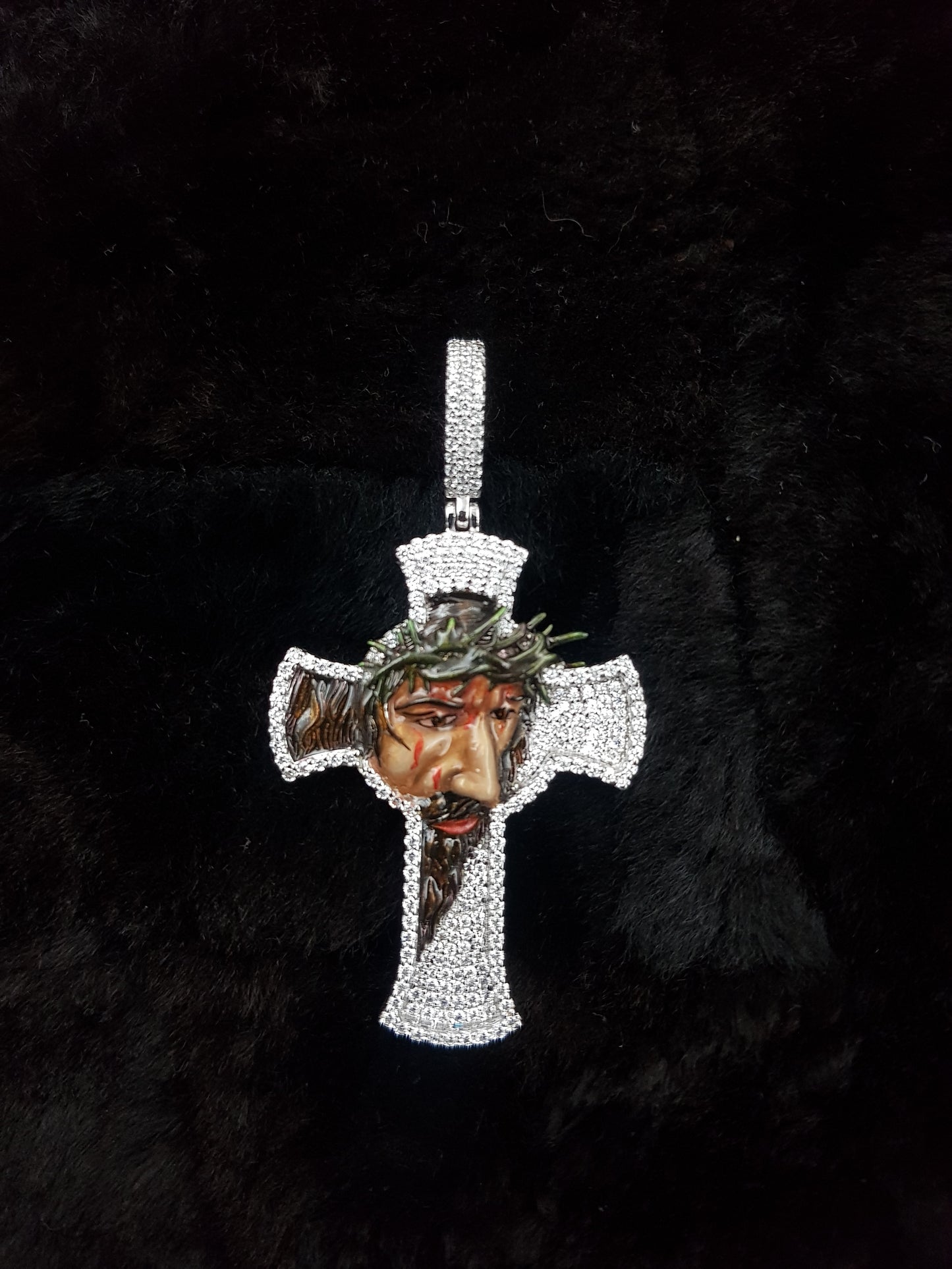 3d Enamel Jesus Cross Pendant With Moissanite Stones