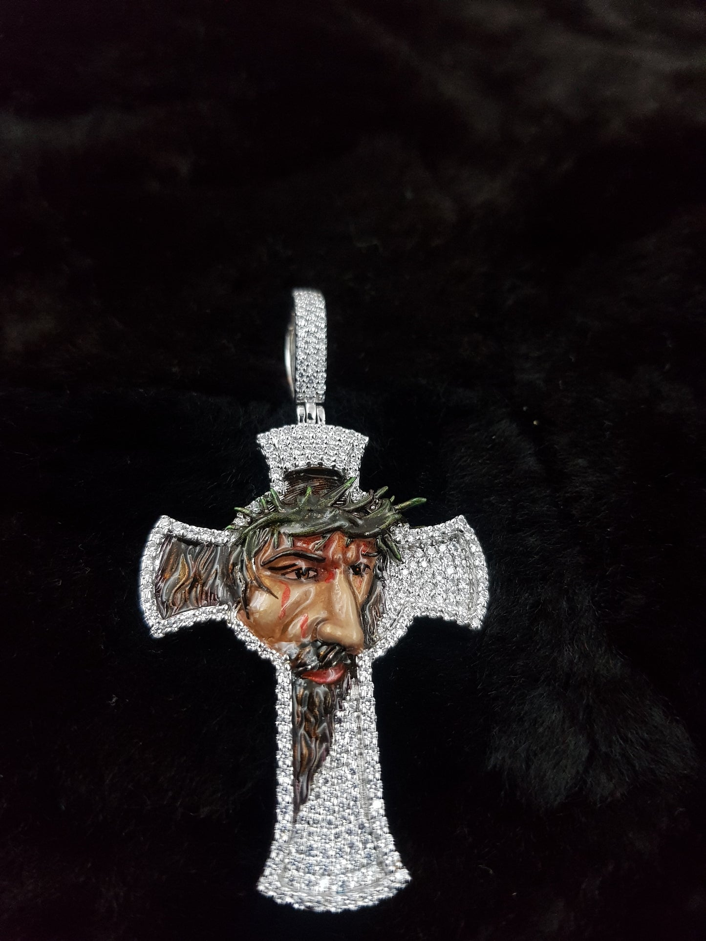 3d Enamel Jesus Cross Pendant With Moissanite Stones