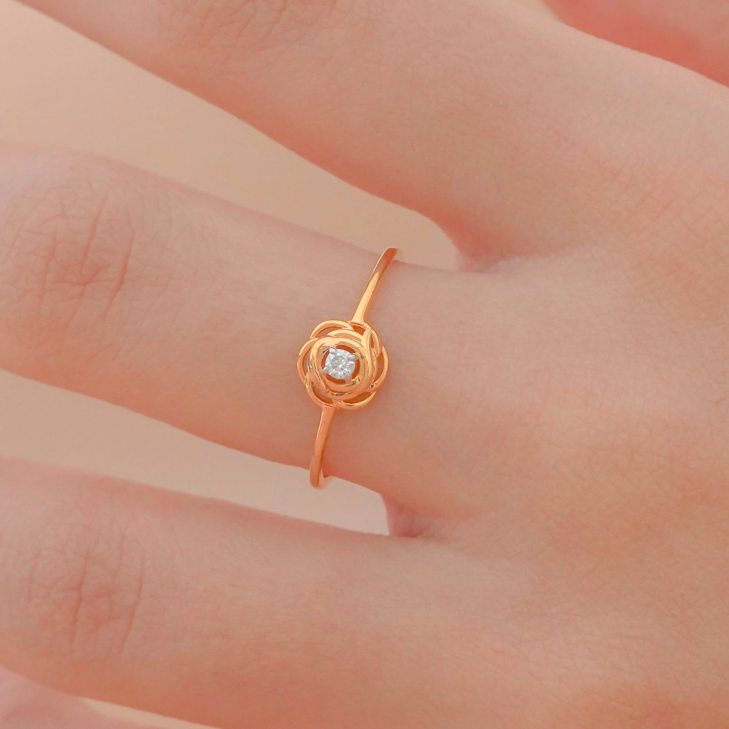 Beautiful 10k Gold Rose Flower Shape Diamond Ring