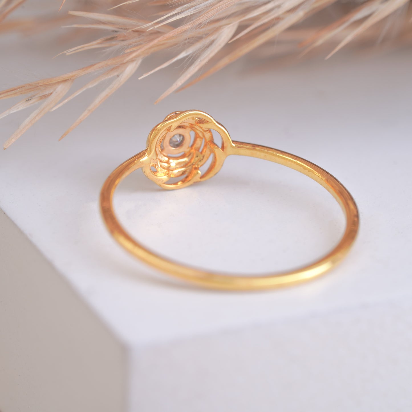 Beautiful 10k Gold Rose Flower Shape Diamond Ring