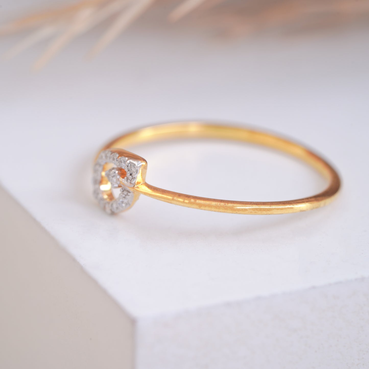 10k Gold Botanical Leaf Shaped Delicate Diamond Ring