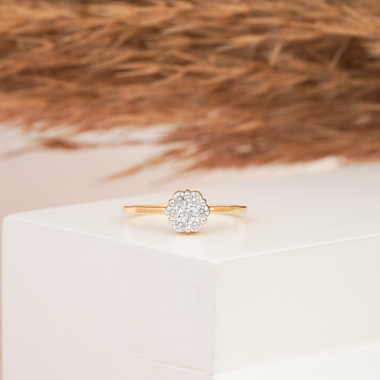 Ethereal Glow: 14K Gold Moissanite Dream Ring