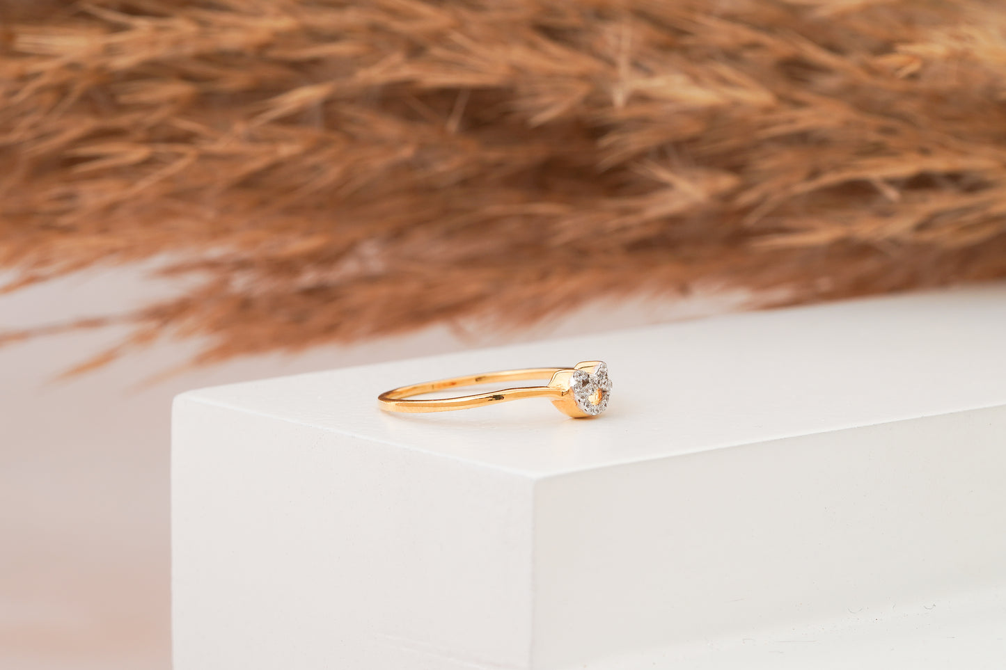 Minimalist Love Knot Diamond Ring