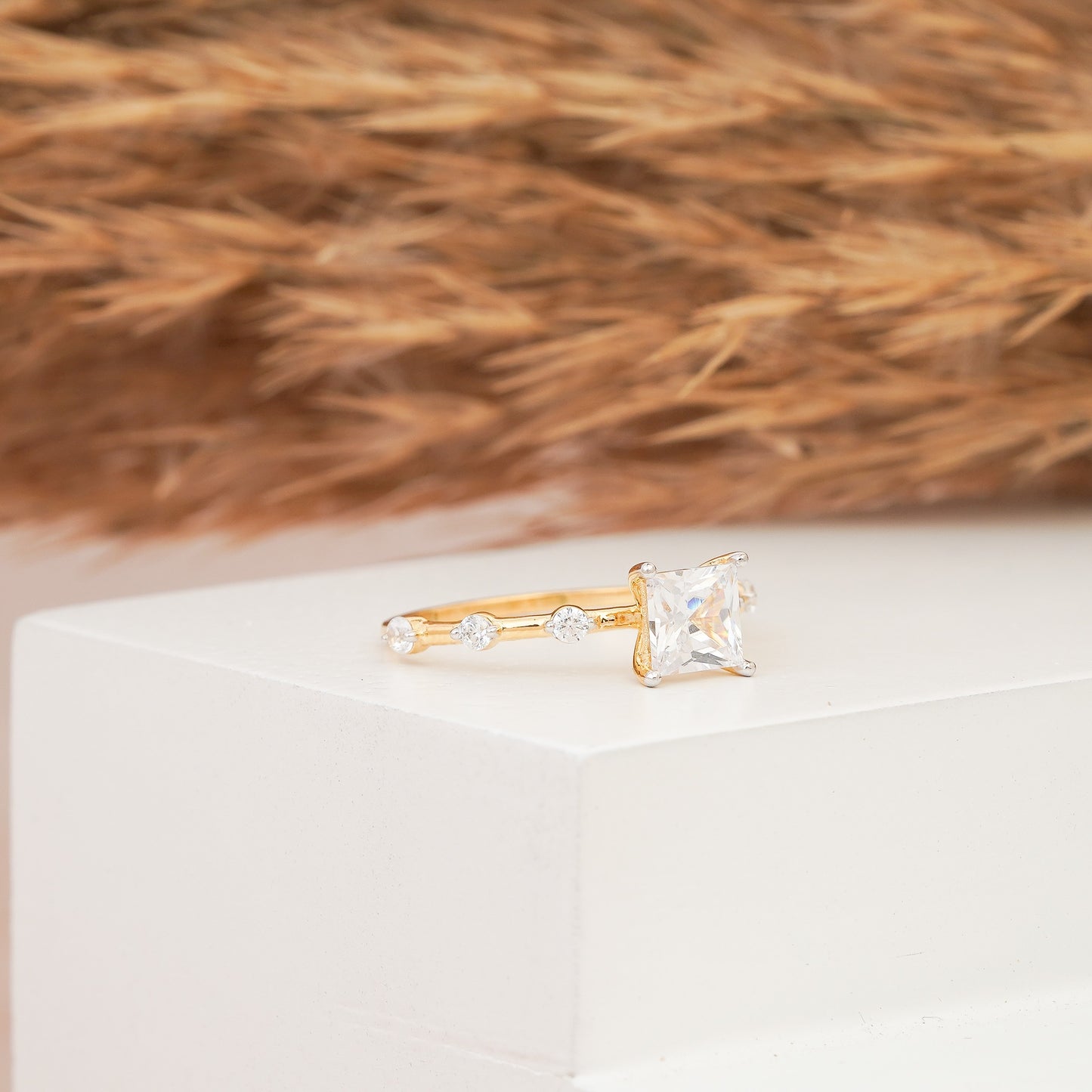 Timeless Sparkle: Delicate Gold Rings with Moissanite Gems