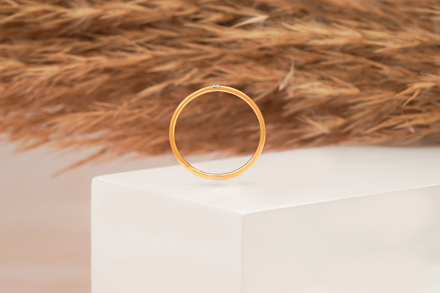 Single Round Diamond Thin Minimalist Ring